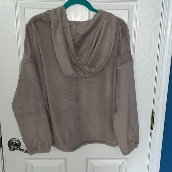 Barefoot dreams women’s lyses  hoodie, beach rock large New - Picture 3 of 4